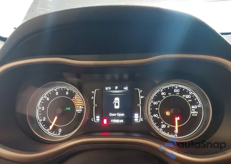 2016 Jeep Cherokee Latitude из США, поврежденный, VIN 1C4PJMCS8GW318620